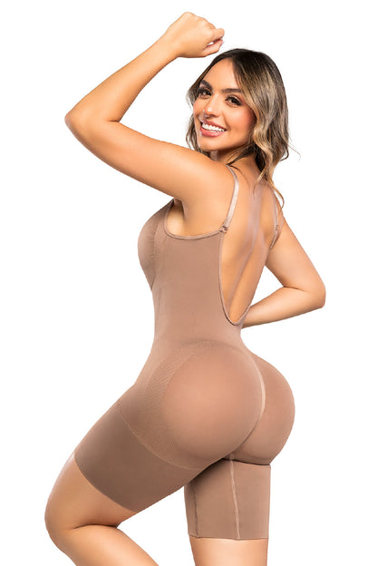 - Body SMI7148 lifting integral invisible
- Vista trasera body moldeador lifting
- Body escote profundo tirantes removibles
