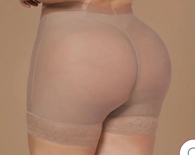 Panty Ultrainvisible SMI04000 ATRACTIVA con lifting extra natural
