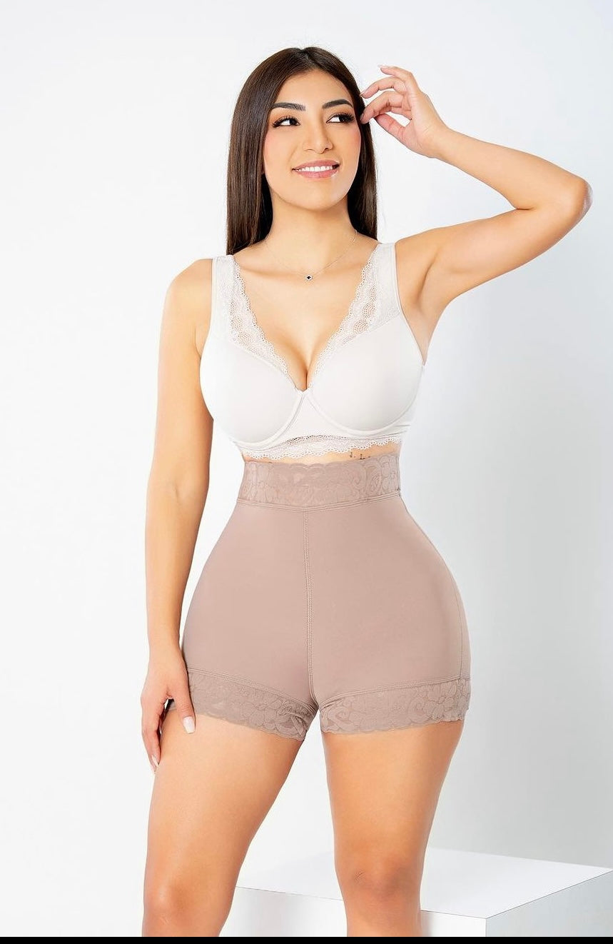 Short Honey Talle alto