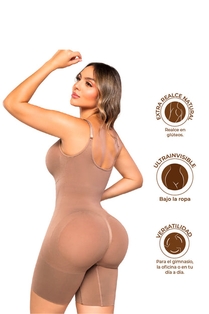 - Faja Seamfree SMI7153 sin escote con efecto Push Up Glutes Aproved
- Faja sin costuras SMI7153 con cobertura total y tela transpirable
- Detalle posterior de faja Seamfree SMI7153 con realce natural