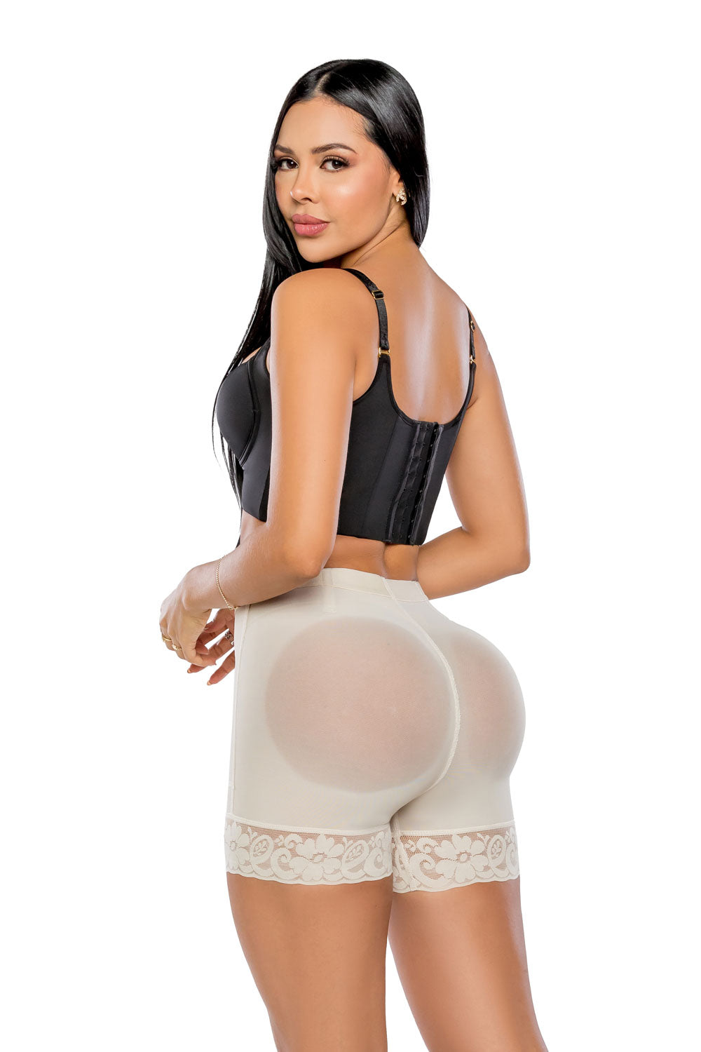 -Panty Ultrainvisible SMI4000 lifting extra natural
- Vista posterior panty con efecto redondeado
- Panty con encaje abdomen control flexible