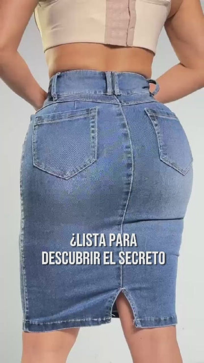 - Panty Ultrainvisible SMI4000 lifting extra natural
- Vista posterior panty con efecto redondeado
- Panty con encaje abdomen control flexible